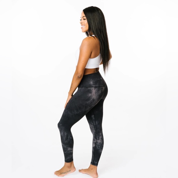 🔥NWT🔥 Zyia Midnight Hendrix Brilliant Hi-rise 7/8 24" - Picture 4 of 7